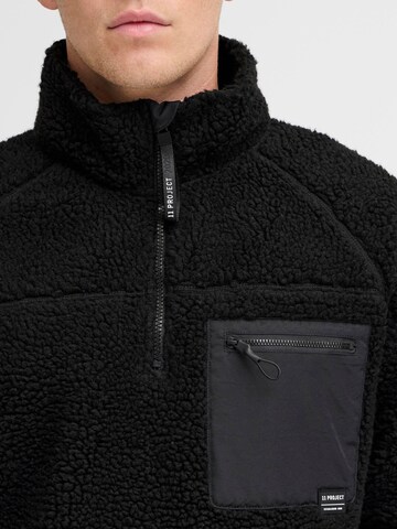 11 Project Trainingsjacke ' SDHPRROMEL ' in Schwarz