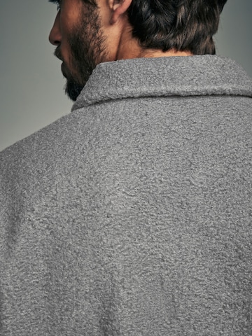 Next - Jersey en gris