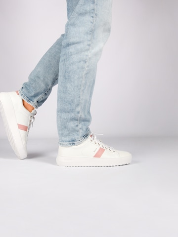 Baskets basses 'Ryder BL220' BLACKSTONE en blanc