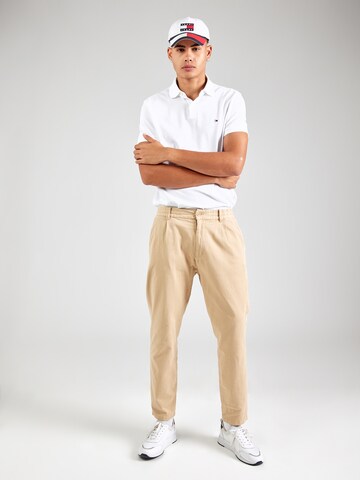 Effilé Pantalon à pince Tommy Jeans en beige