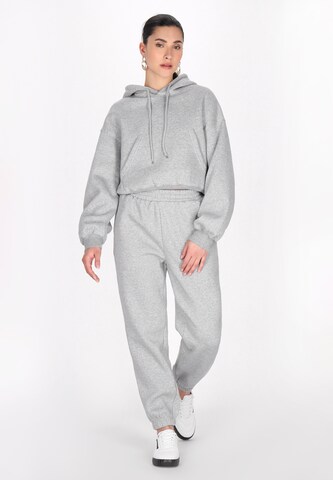 Effilé Pantalon 'Fashion Look' faina Athlsr en gris