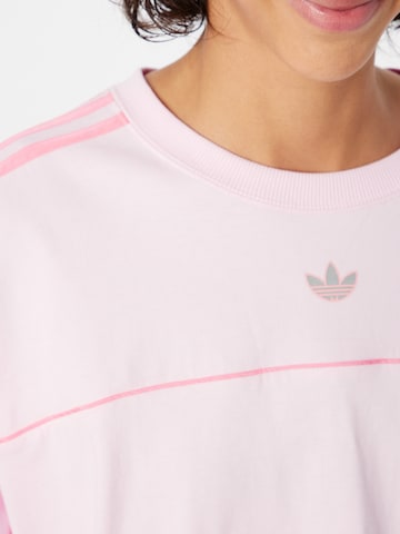 ADIDAS ORIGINALS Тениска 'Archive Cut Line' в розово