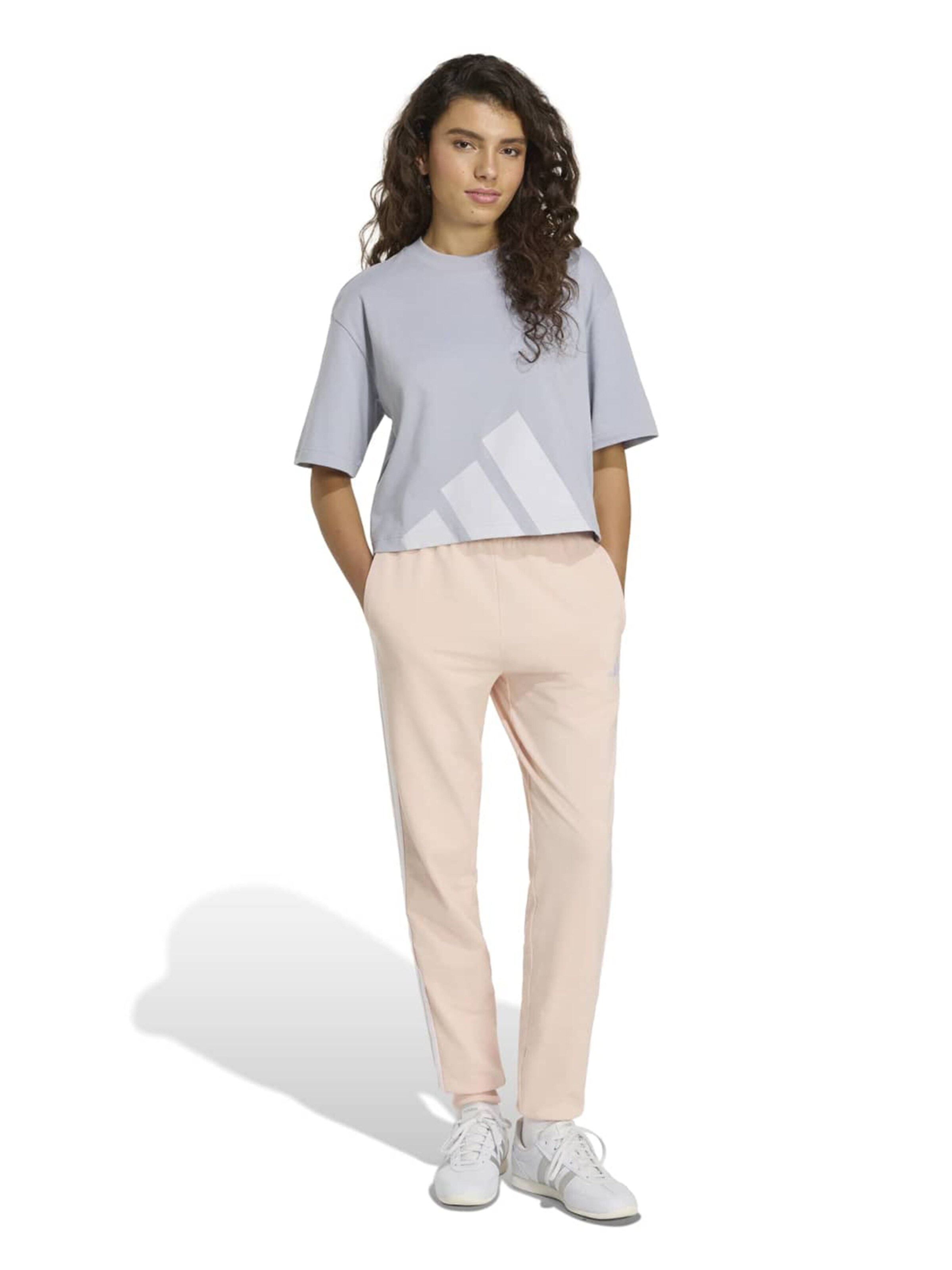 ADIDAS SPORTSWEAR Zwężany krój Spodnie sportowe 'Essentials' w kolorze różowy: przód