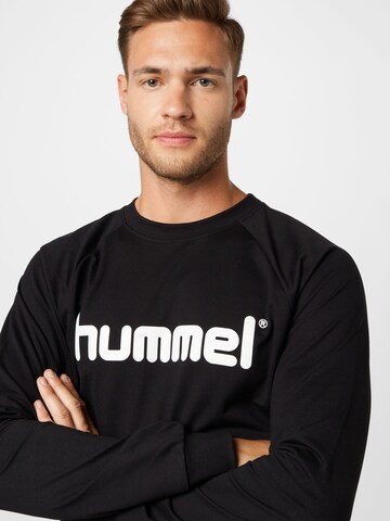 Hummel Sportsweatshirt in Schwarz