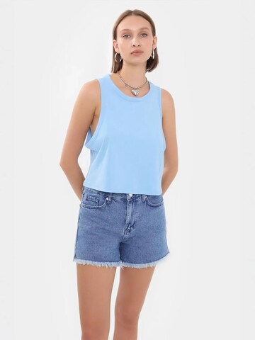 Top di Hiccup in blu: frontale