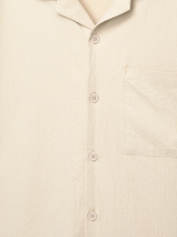 Fit confort Chemise Pull&Bear en beige
