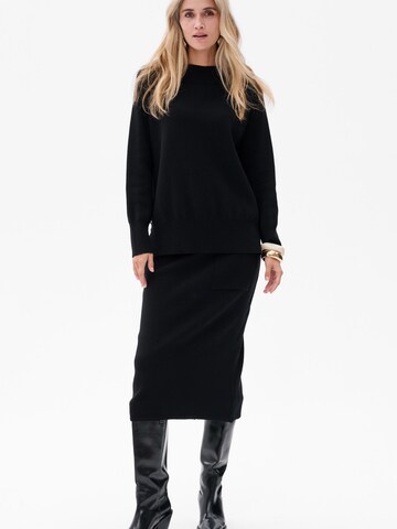 Blue Shadow Sweater in Black