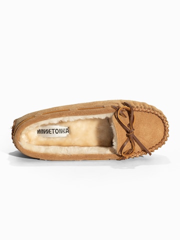 Minnetonka Mokkasiina 'Cally' värissä ruskea
