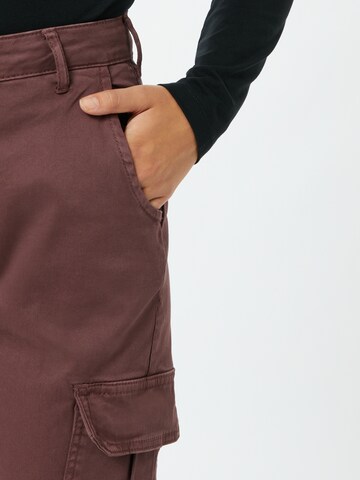 Urban Classics Tapered Cargo Pants in Red