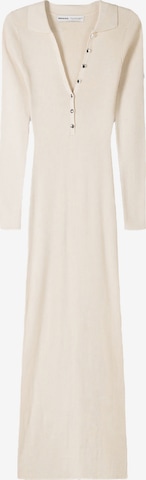 Robes en maille Bershka en beige : devant