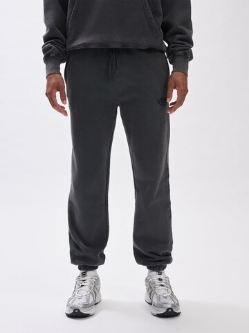 Effilé Pantalon V!BE STUD!OS en noir