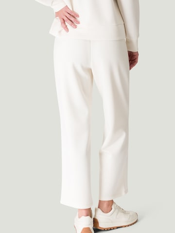 zero Regular Pants in White