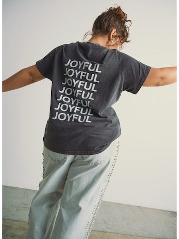 Zizzi Tričko 'MALLY' – šedá