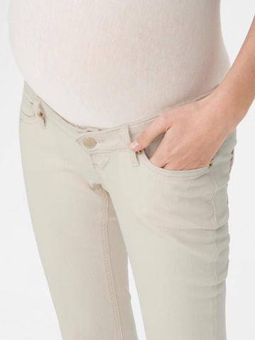 Bootcut Jean 'KENYA' Only Maternity en blanc