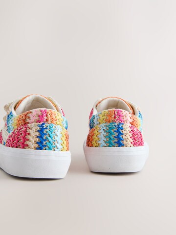 Baskets Next en mélange de couleurs