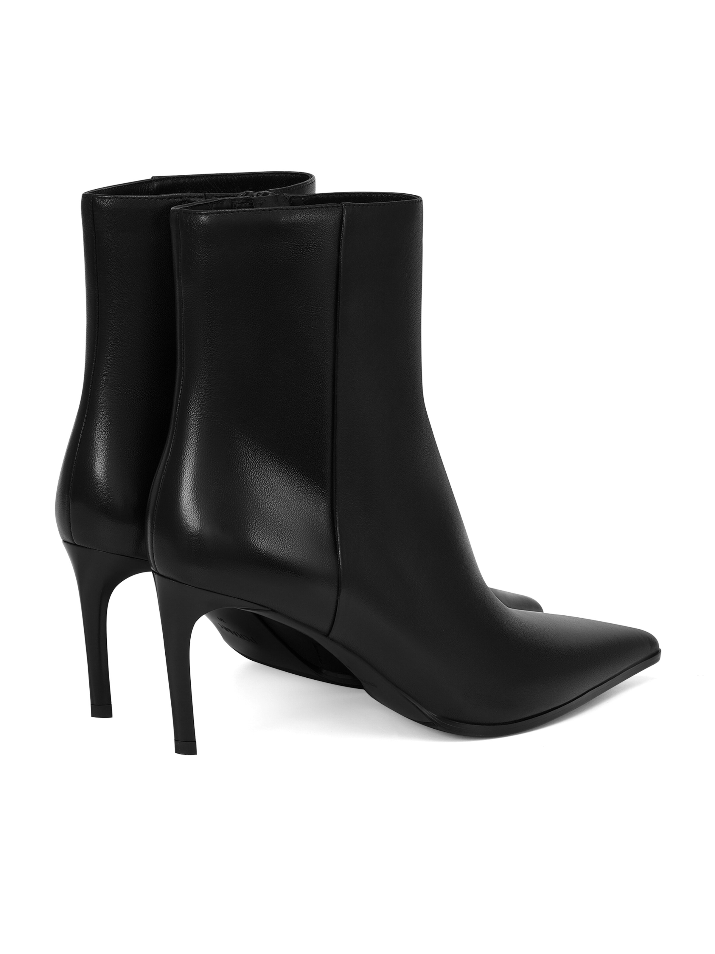 Potamy Booties in Black