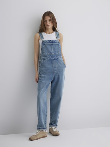 Mavi Loosefit Latzjeans 'Willow' in Blau: Vorderseite
