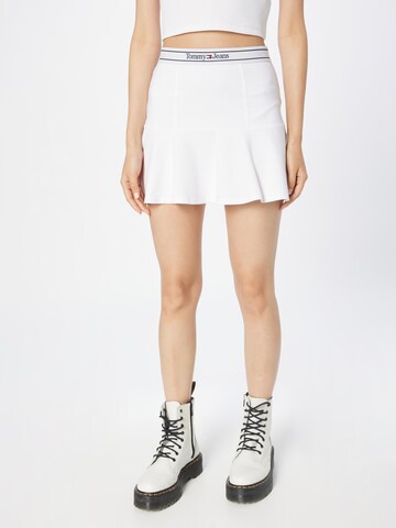 Tommy Jeans - Falda en blanco: frente