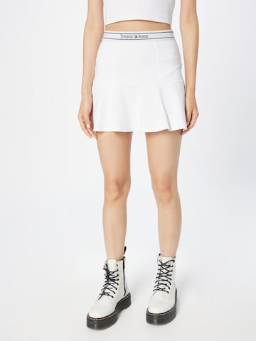 Tommy Jeans Skirt in White: front