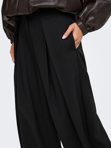 ONLY Vat Pantalon 'ONLYasmine' in Zwart