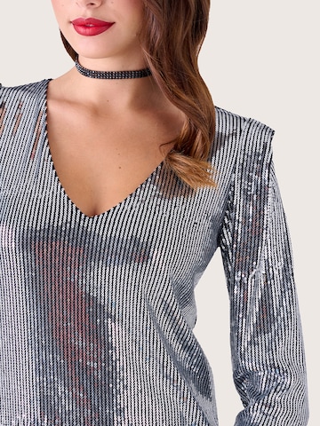 Robe de soirée 'ADELE' Camomilla en argent