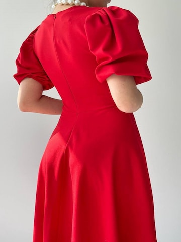 WOMAN VISION Dress in Red
