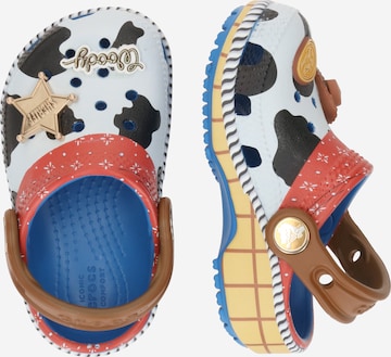 Crocs Otevřená obuv 'Toy Story Woody' – mix barev