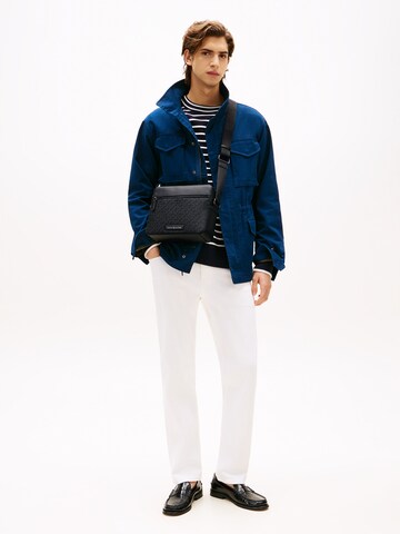 Sac à bandoulière TOMMY HILFIGER en noir