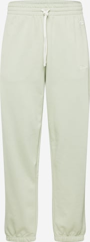 Effilé Pantalon Champion Authentic Athletic Apparel en vert : devant