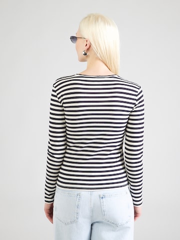 PIECES Тениска 'PCRUKA' в черно