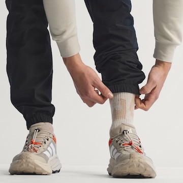 ADIDAS TERREX Tapered Outdoorbroek 'Xperior Utilitas' in Zwart