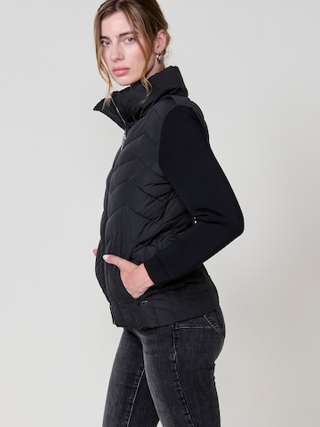 Veste mi-saison KOROSHI en noir