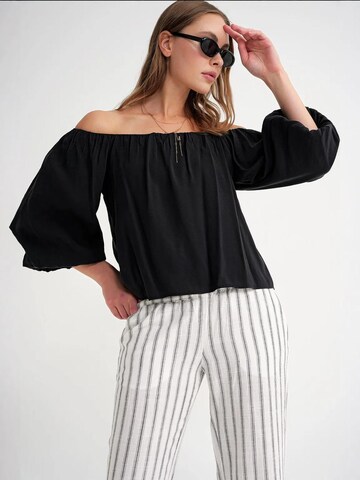 MixRay - Blusa em preto
