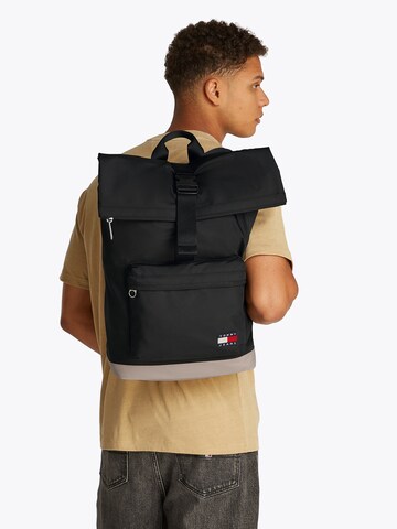 Tommy Jeans Backpack 'ESS DAILY' in Black