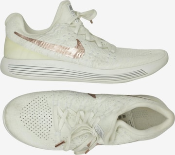 NIKE Sneaker 44 in Weiß: Vorderseite