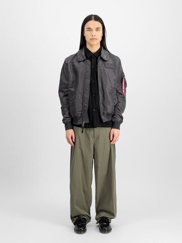 Veste mi-saison 'Flying Tigers' ALPHA INDUSTRIES en gris