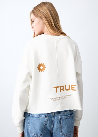 MANGO TEEN Sweatshirt 'True' in White: front