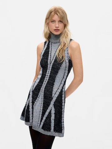 Desigual - Vestido de punto en negro: frente