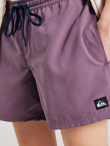 QUIKSILVER - Regular Calções de banho 'Solid 15' em roxo
