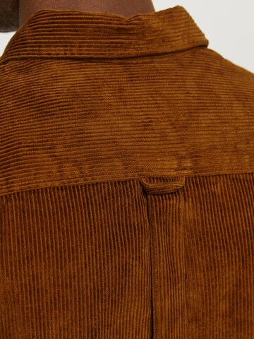 JACK & JONES Regular fit Button Up Shirt 'JJEEddie' in Brown