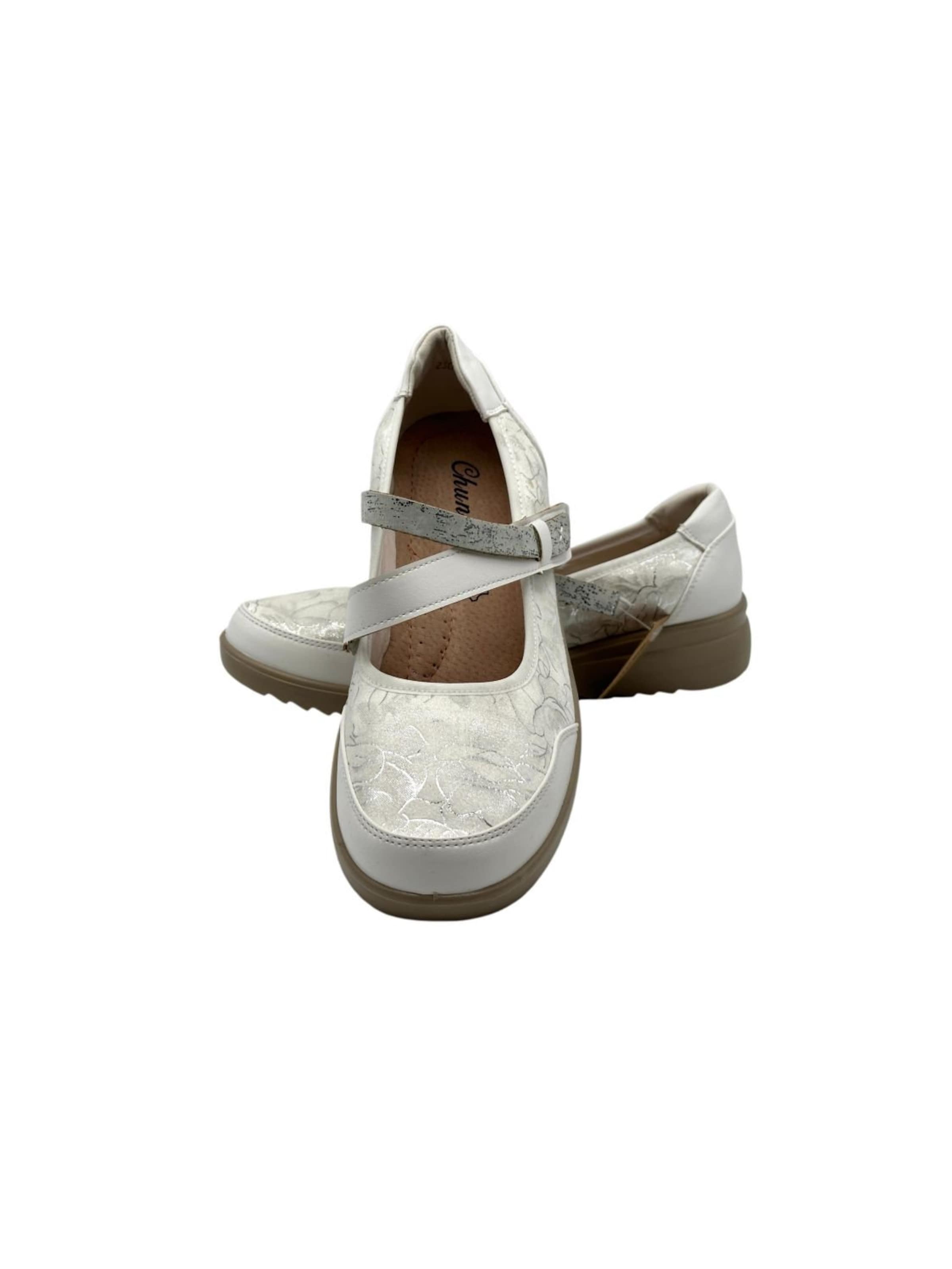 Nowaland Classic Flats in Grey