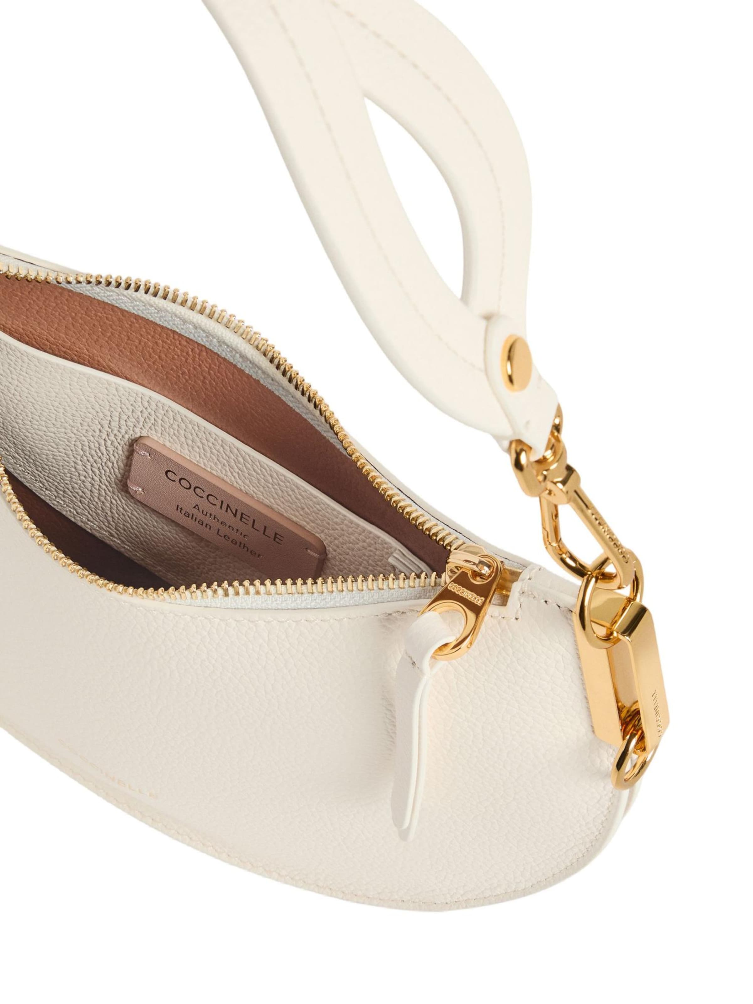 Borsa a spalla 'COCCINELLE Sunup S26' di Coccinelle in bianco