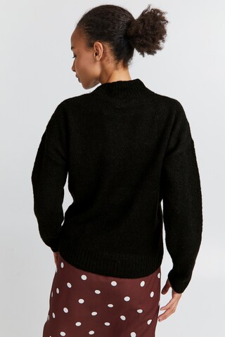 ICHI Sweater in Black