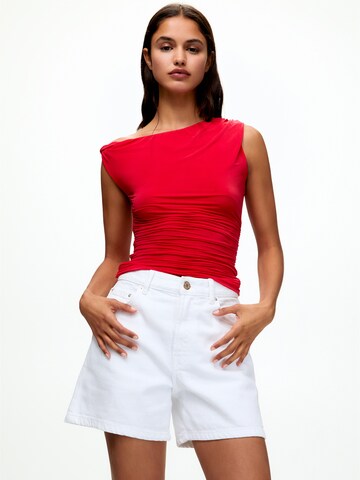 Pull&Bear Top in Rood: voorkant