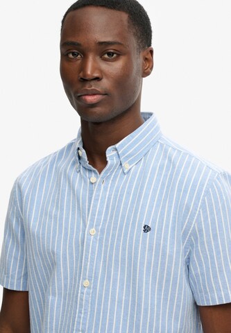 Coupe regular Chemise Superdry & Co en bleu