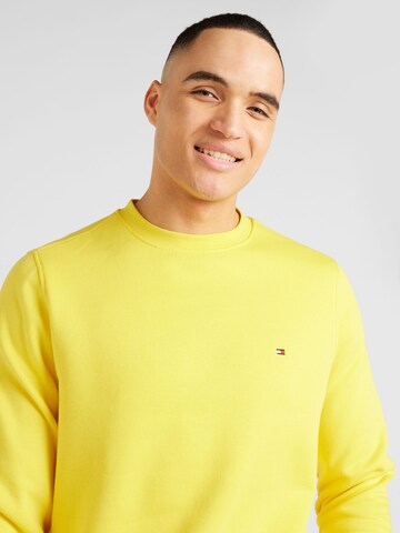 TOMMY HILFIGER Sweatshirt in Yellow