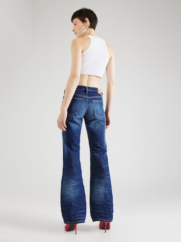 WEEKDAY Bootcut Jeans 'Nova' in Blauw