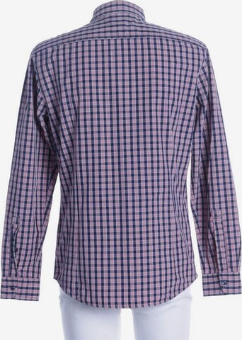 BOSS Button Up Shirt in L in Pink