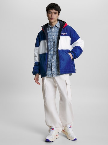 Tommy Jeans Zimní bunda – mix barev