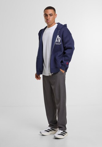 Another Cotton Lab Sweatvest 'Still Pretty' in Blauw